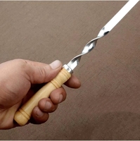 BBF55 Pabrik Langsung OEM Tusuk Sate BBQ 55CM Harga Terjangkau Bahan Stainless Steel Dengan Garpu BBQ