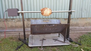 Parrilla Portátil Plegable de Acero Inoxidable para Carbón, Asador Giratorio para Camping con Capacidad de Carga de 30 kg - Product Image 4