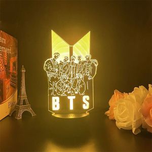 Veilleuse USB en acrylique avec logo photo du groupe BTS Bangtan Boys, merchandising pour fans, impression sérigraphiée colorée, support sur pied, Kpop - Product Image 1