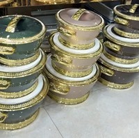 Groothandel Grote Capaciteit 6.5L Thermische Warmhoudpan 2.5L 4.5L 6.5L Geïsoleerde Serveerschaal Casserole met Robuuste Gouden Rand