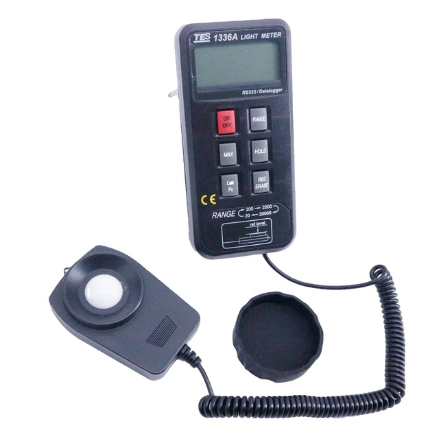 TES 1336A Digital Illuminance Tester Lightness Meter 20/200/2000/20000 Lux TES-1336A Datalogging Light Meter with USB