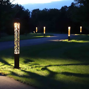 Lampe murale extérieure en acier Corten - Étanche et résistante aux intempéries, décoration Art Déco avec dimensions personnalisables - Product Image 1