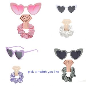 Chouchous en satin pour demoiselles d'honneur, élastiques à cheveux pour enterrement de vie de jeune fille, lunettes de soleil, idées cadeaux en forme de cœur pour douche nuptiale, cadeaux pour invités de mariage - Product Image 1