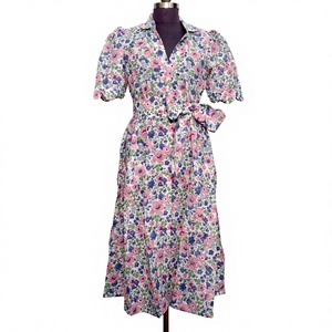 Vestido Bohemio Vintage Hecho a Mano, Ecológico, de Algodón Dulce, con Cuello en V, Estampado Floral, Detalle de Botones, Manga Corta, Corte en A, Natural - Product Image 1