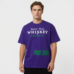 T-shirt pour homme surdimensionné violet, imprimé numérique, streetwear hip-hop, col rond, manches courtes, t-shirt graphique - Product Image 1