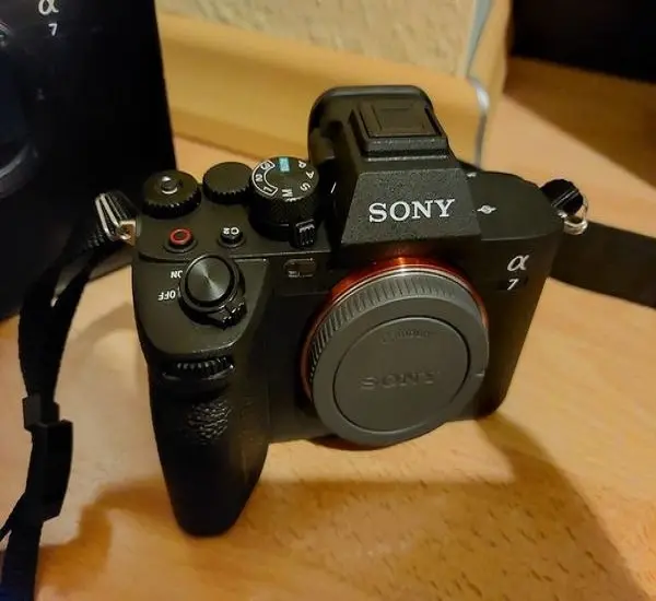 Alpha A7 IV Mirrorless Camera with 28-70mm Lens and Optical Image Stabilization Made in Guangdong China