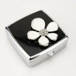 Vintage French Style Camellia Flower Rhinestone Pill Box <b>Square</b> Metal Chrome Travel Pill Case Small Jewelry Organizer Wholesale - Product Image 3