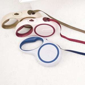 للبيع بالجملة حبل جر أوتوماتيكي للتدريب على المشي للحيوانات الأليفة ، حبل سحب t2 لون قابل للسحب للكلاب والقطط ، حزام مقعد متعدد الألوان على الموضة - Product Image 6