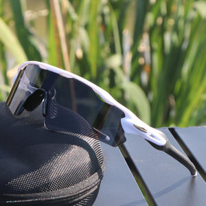 Gafas de sol deportivas con <span class=keywords><strong>lentes</strong></span> de espejo de una pieza <span class=keywords><strong>para</strong></span> exteriores, <span class=keywords><strong>para</strong></span> montar en bicicleta y correr, gafas de sol <span class=keywords><strong>para</strong></span> entusiastas de los deportes - Product Image 6