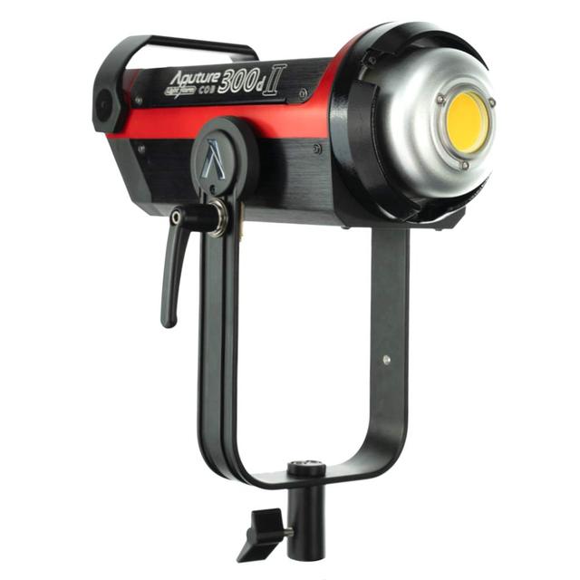 LS C300d II LED COB Light 5500K Daylight Bowens Mount for Outdoor/Studio Photography & Video Photo Studio Accessories
