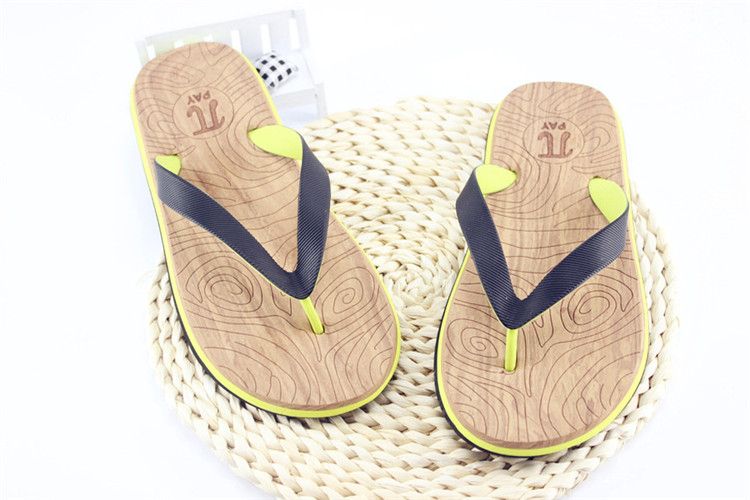 Wooden Design Summer Slippers Outdoor Sandals Two Colour Strap Flip Flop Slippers for Mens