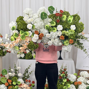 Arreglo Floral Artificial de Seda con Degradado Realista en Verde, Blanco y Naranja, Estilo Tropical, Decoración Floral para Fondo de Boda - Product Image 2