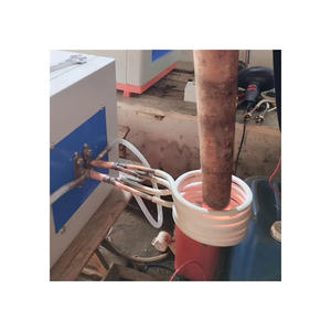 Machine à induction industrielle pour usines de fabrication offrant un contrôle de précision et une utilisation énergétique efficace - Product Image 1