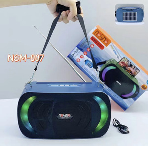 Nhà Máy Bán Hàng Trực Tiếp Xách Tay Đầy Màu Sắc Đèn <span class=keywords><strong>Bluetooth</strong></span> Loa Năng Lượng Mặt Trời Sạc Bảng Điều Khiển Đài Phát Thanh Điều Khiển Từ Xa Nhà Ngoài Trời Đảng Sử Dụng - Product Image 3