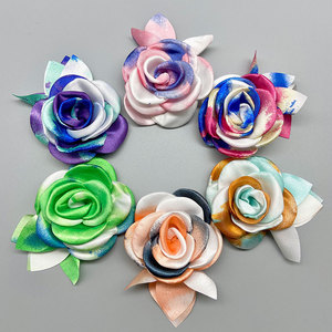 Flores de Tela Hechas a Mano con Técnica Tie Dye 3D, 7cm, para Decorar Cabello, Zapatos, Bolsos y Ropa - Product Image 1
