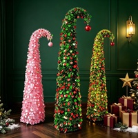 Nouvel Arbre de Noël en Plastique Floqué de Haute Qualité 1,5m 1,8m avec Base de Support, Tronc Incliné, Télescopique, Pliable, à Sommet Courbé et Denses Feuilles