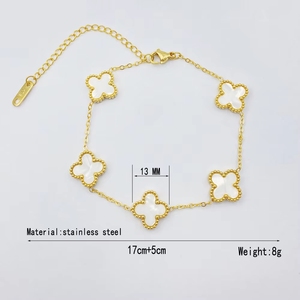 Bracciale con Charm in Acciaio Inossidabile Placcato Oro 13mm con Motivo a Quadrifoglio per Occasioni di Festa Femminili - Product Image 4