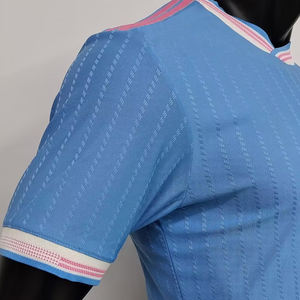 Maillots de football personnalisés pour hommes en gros 25/26 – Hauts d'uniforme de football d'été 100 % respirants à séchage rapide et manches courtes - Product Image 1