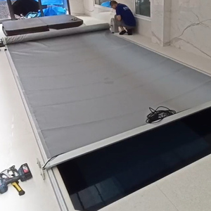 Cubierta de piscina de control manual de alta calidad Material de PVC blando de bajo precio Alta capacidad de carga <span class=keywords><strong>para</strong></span> piscinas y accesorios - Product Image 4