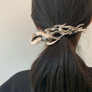 Barrettes à <span class=keywords><strong>cheveux</strong></span> en métal tendance et cool, style Y2K, grandes barrettes pour <span class=keywords><strong>cheveux</strong></span> épais - Product Image 3