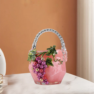 Jarrón decorativo de metal con diseño de uva, estilo mimbre, de lujo ligero, creativo, para sala de estar, cesta tejida a mano, adorno para el hogar. - Product Image 4