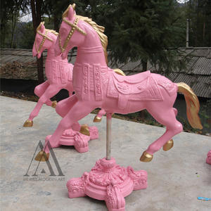 Benutzer definierte rosa Harz Merry Go Round <span class=keywords><strong>Horse</strong></span> kommerziellen Indoor-Spielplatz Themenpark Fotografie Shop Dekoration - Product Image 1