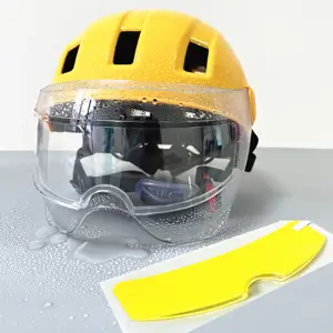 Película anti nevoeiro para capacete, adesivo anti-chuva para lente de capacete de moto