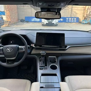 <span class=keywords><strong>2022</strong></span> para <span class=keywords><strong>Sienna</strong></span> <span class=keywords><strong>LE</strong></span> 7 plazas híbrido MPV asientos de cuero transmisión automática 5 puertas dirección izquierda R20 neumáticos coche usado chino - Product Image 5