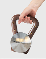 Kettlebell universel en bois de noyer et acier Kepler KG755, écologique, de haute qualité, pour la maison, équipement de fitness, personnalisation possible.