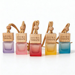 Wholesale Square shape Frosted Empty <b>Car</b> Perfume Hanging <b>Car</b> Aroma <b>Diffuser</b> Bottle With Wood Screw Cap - Product Image 2