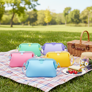 Choice Fun Food Crisper Juego de fiambrera plegable Rectangular Silicona Contenedores de almacenamiento de alimentos plegables - Product Image 1