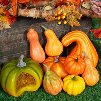 Grand ensemble d'accessoires décoratifs d'Halloween en mousse plastique haute fidélité, comprenant des fleurs de citrouille et des légumes artificiels, pour événements intérieurs