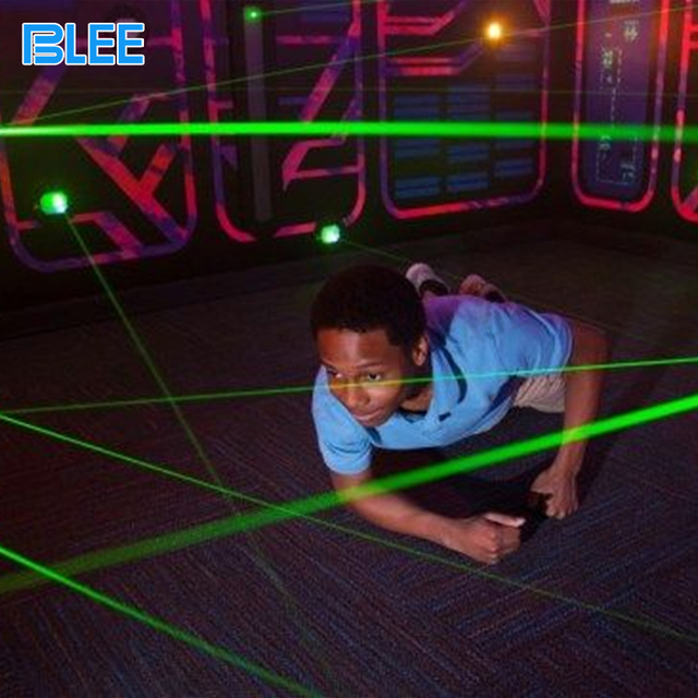 Amusement Park Sports Entertainment Multiplayer Laser Maze Room Escape Game Challenging Laser Tag Arena Game Room ABS+Tempered