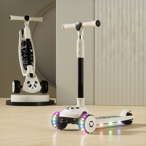 Trottinette 3-en-1 pour enfants avec siège pliable, roues LED clignotantes, trottinette lumineuse pour enfants, draisienne Panda, vente en gros d'usine - Product Image 5