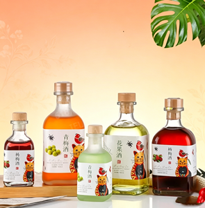 Bouteille en verre carrée <span class=keywords><strong>de</strong></span> 100 ml/250 ml/300 ml/500 ml avec bouchon <span class=keywords><strong>à</strong></span> vis pour vin <span class=keywords><strong>de</strong></span> fruits fait maison, vin <span class=keywords><strong>de</strong></span> prune verte, tequila et brandy - Product Image 1