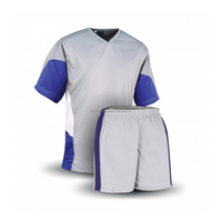 Yeni Tasarım Özel Üretim Unisex Moda Futbol Forması %100 Polyester Nem Emici Özel Formalar