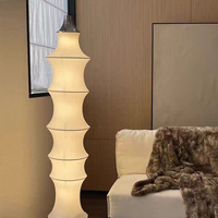 DAQIU Modern ipek kumaş sanat zemin lambası otel dekoratif aydınlatma için LED ışık kaynağı beyaz ipek elbise zemin lambaları