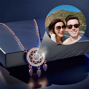 Collar gargantilla atrapasueños <span class=keywords><strong>de</strong></span> latón vintage elegante con foto chapada en oro <span class=keywords><strong>de</strong></span> 18 quilates regalo <span class=keywords><strong>de</strong></span> recuerdo para mujeres madres y <span class=keywords><strong>mejores</strong></span> amigos - Product Image 1