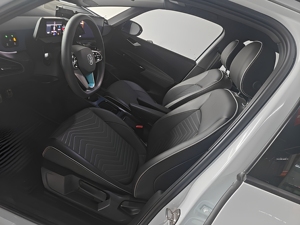 Volkswagen ID3 Pure+ Eléctrico Usado del 2022 - Product Image 5