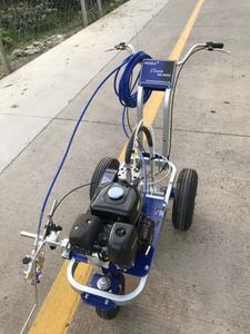 Petite machine de marquage à pulvérisation froide semi-automatique à poussée manuelle, moteur à essence 5,5 CV pour la marquage des routes, des parkings et des pistes en plastique - Product Image 1