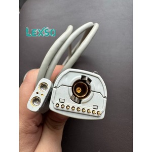 Sonde d'oscilloscope Keysight InfiniiMax 12 GHz 1169A avec étui souple manuel xgeqpt - Product Image 3