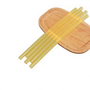 Colle thermofusible de type <span class=keywords><strong>pistolet</strong></span> à colle, à haute viscosité, recouverte d'un film <span class=keywords><strong>acrylique</strong></span>, super adhésive, jaune, pour la fermeture de boîtes d'emballage et la fixation de vernis. - Product Image 1