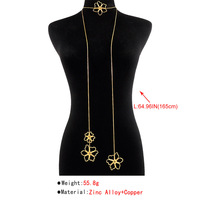 Ensemble de bijoux tendance avec pendentif floral multi-couches, collier, boucles d'oreilles vintage à fleurs, chaîne de pull, long collier pour femmes