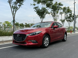 Auto Usata di Alta Qualità <span class=keywords><strong>Mazda</strong></span> <span class=keywords><strong>3</strong></span> Axela <span class=keywords><strong>Rossa</strong></span> 2017 1.5L per Esportazione - Product Image 2