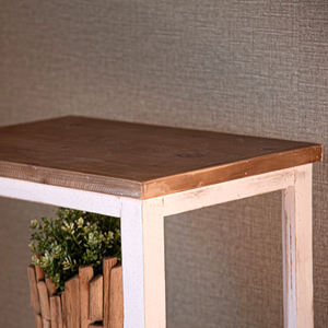 Armoire de rangement haute en bois massif faite à la main INNOVA HOME avec 2 tiroirs et 2 étagères pour le salon, vente en gros d'usine - Product Image 4