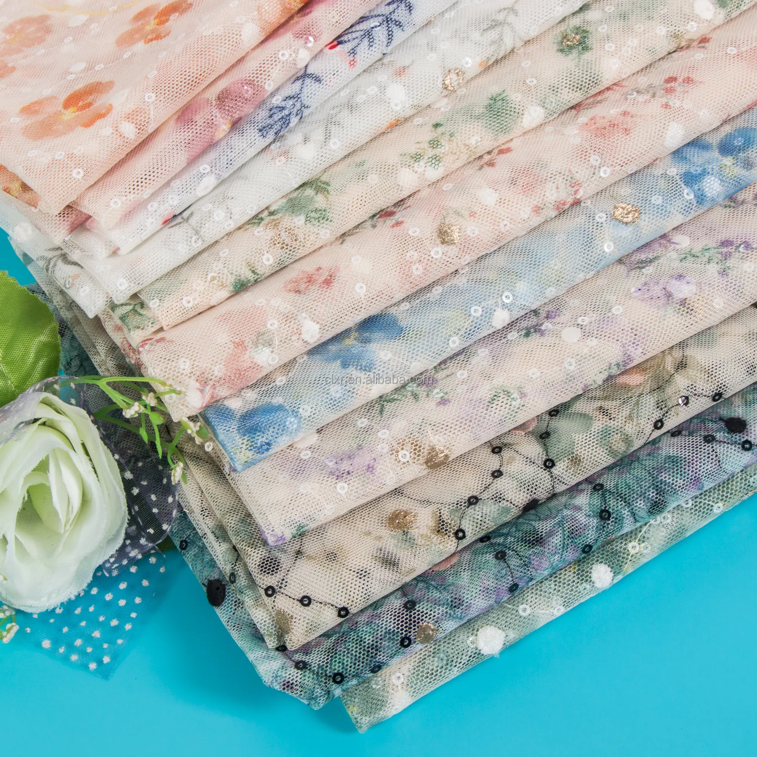 Conception populaire paillettes impression numérique Tulle tissu d'ameublement 100% Polyester tissu mariage Tulle usine