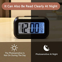 Horloge de table numérique intelligente LCD à piles, mini-réveil électronique pour enfants avec affichage de la température, calendrier hebdomadaire, minuteurs, date et fonction snooze