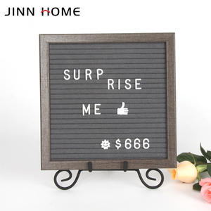 Tablero de <span class=keywords><strong>letras</strong></span> cambiable gris fieltro madera 10X10 roble al por mayor <span class=keywords><strong>con</strong></span> soporte triangular madera 340 <span class=keywords><strong>letras</strong></span> <span class=keywords><strong>Emojis</strong></span> - Product Image 2