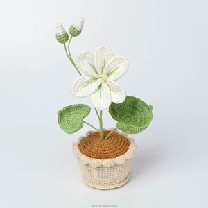 Maceta de hilo de ganchillo Xuefeier hecha a mano con diseño de flor, ideal para plantas en maceta, regalo perfecto para las fiestas. - Product Image 6