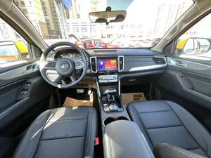 JX Auto Great Wall Pao 2.0T Turbo Pickup Automatique 4x4 4 portes 5 places Cuir Faible Kilométrage Véhicule d'occasion Conduite à Gauche Toit Ouvrant R16 Caméra Arrière - Product Image 5